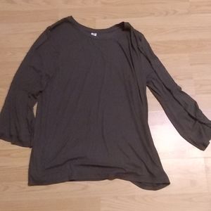 Old navy women's green shirt